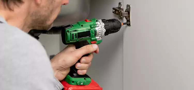 Commercial Door Hinge Repair Tulare
