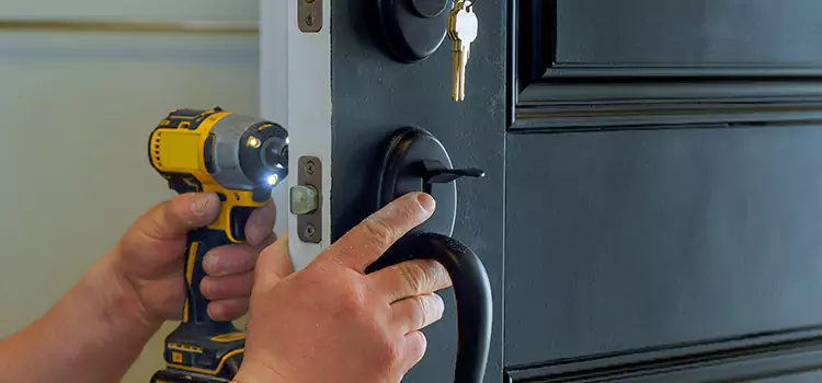 Commercial Door Lock Installation Tulare